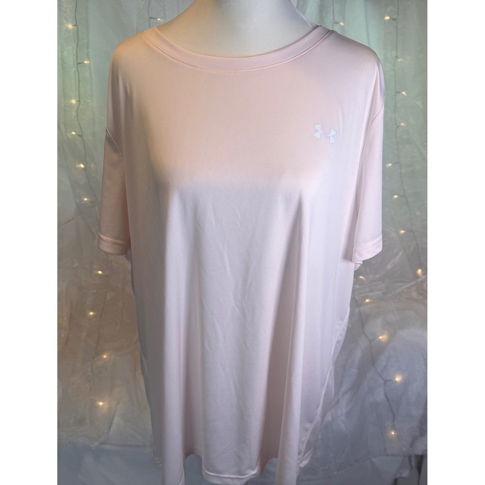 Under Armour size 2XL Light Pink Heatgesr Crewneck Short-sleeves Loose Fit Shirt